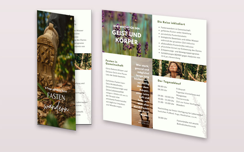 Reiseflyer mit Wanderschuh